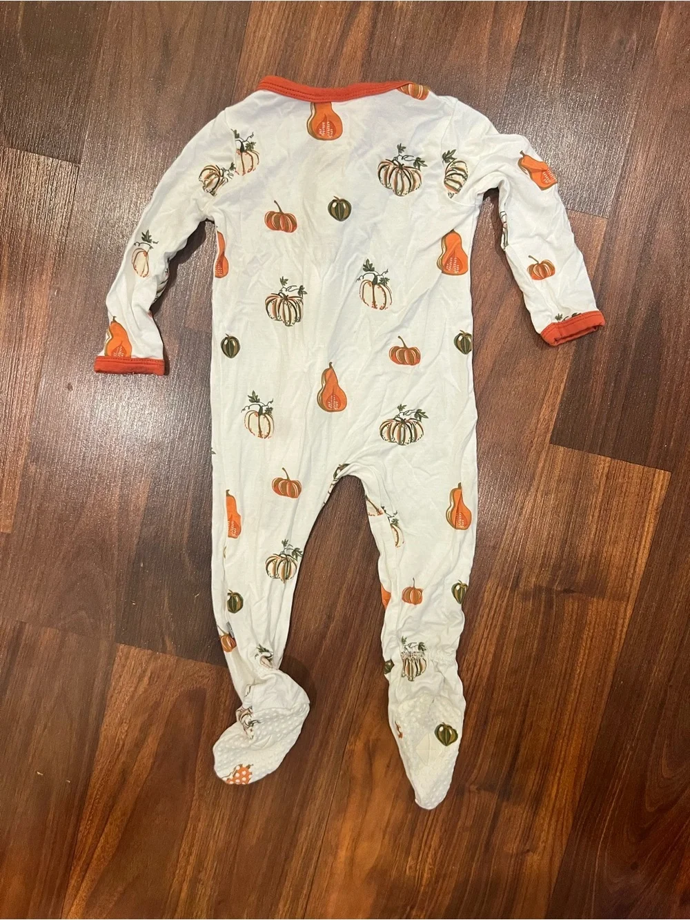 Kyte Baby Zippered Footie Pumpkin Print 6-12M Fall Bamboo Pajamas